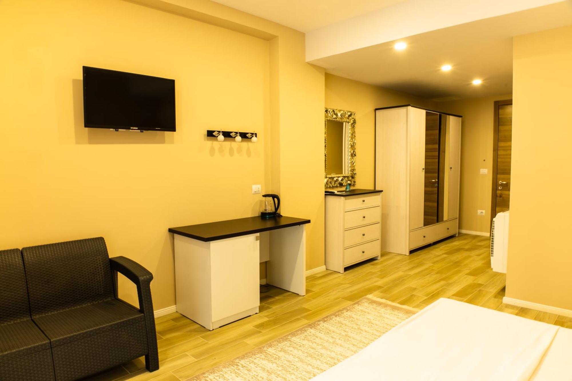 فندق Costa Del Sol دراس المظهر الخارجي الصورة